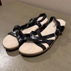 G.H. Bass & Co. Black Margie Strappy Slingback Sunjuns Sandals size 8